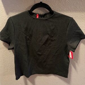 Spanx The Perfect Funnel Top Black Short Sleeve Sculpting Tee NWT Size S gray